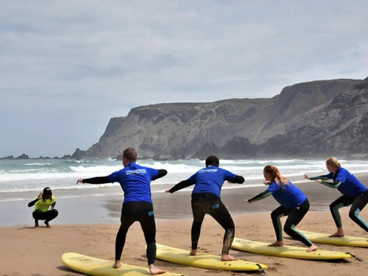 Guest house International Surf School & Camp Hotel Sagres